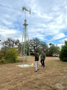 Bill Whitaker and Michael Mabee